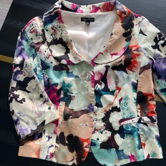 Maggie Boutique Colorful Abstract Crop Jacket Blazer 3/4 Sleeve Size 6P EUC - Picture 4 of 7